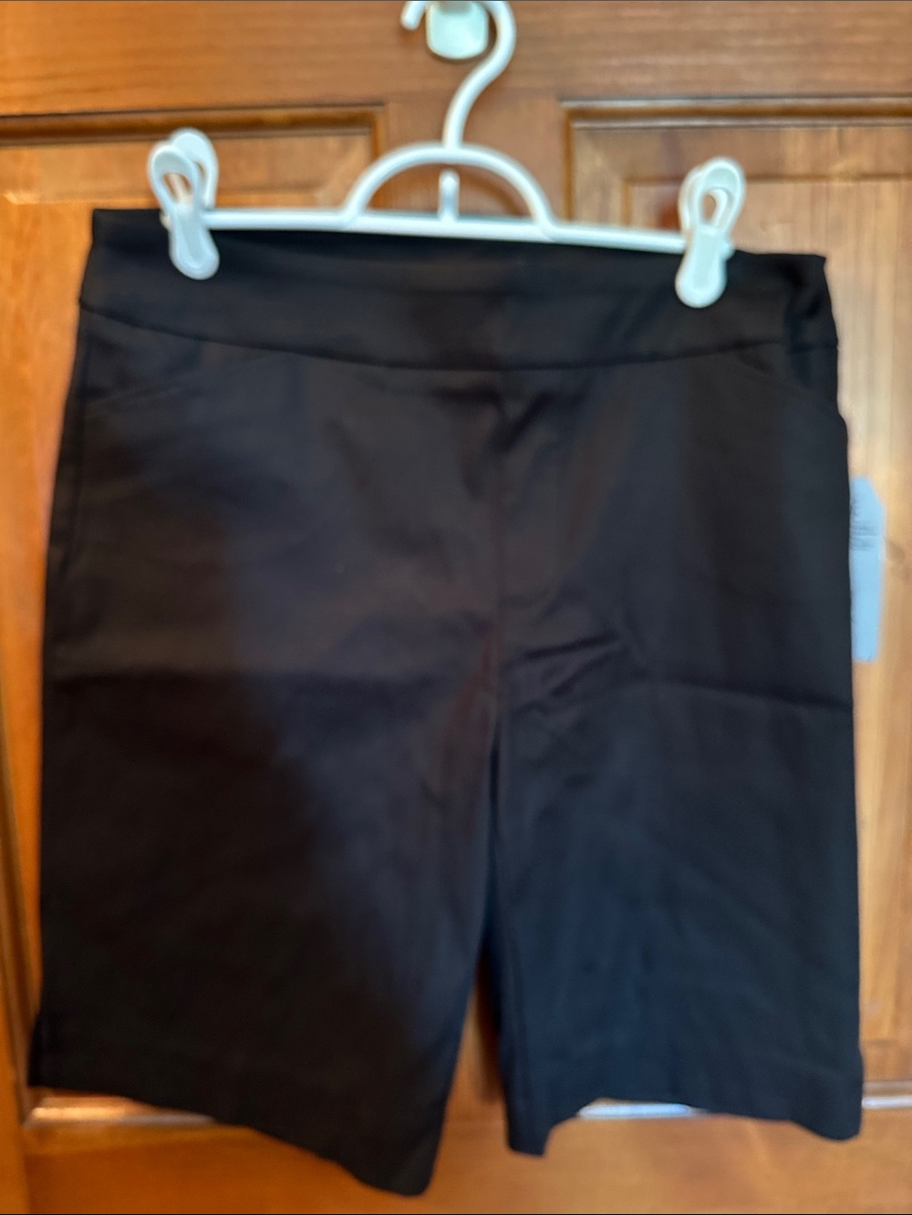 Time and Tru Black Women's Stretch Pull-On Shorts